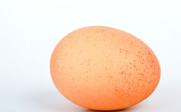 Czy do ecru pasuje srebro? Czy do ecru pasuje srebro?